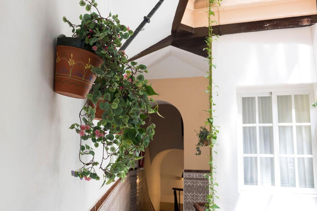Hostal San Francisco Cádiz Exterior photo