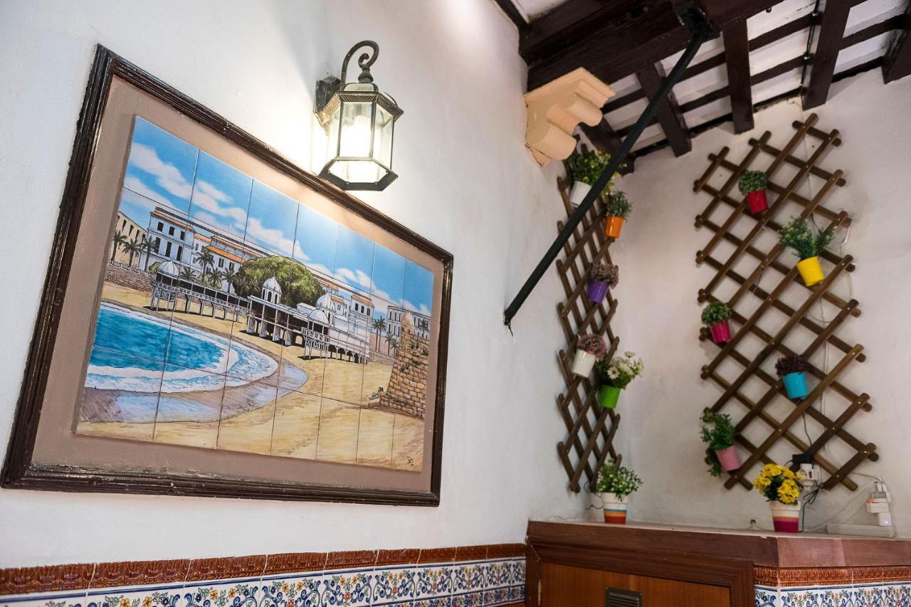 Hostal San Francisco Cádiz Exterior photo